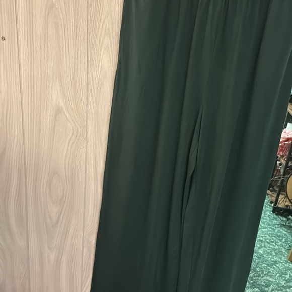 Pretty Garden Elegant Green Sleeveless Jumpsuit - Picture 5 of 7